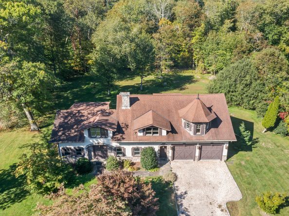 15 Mountain View Drive, Weston CT 06883