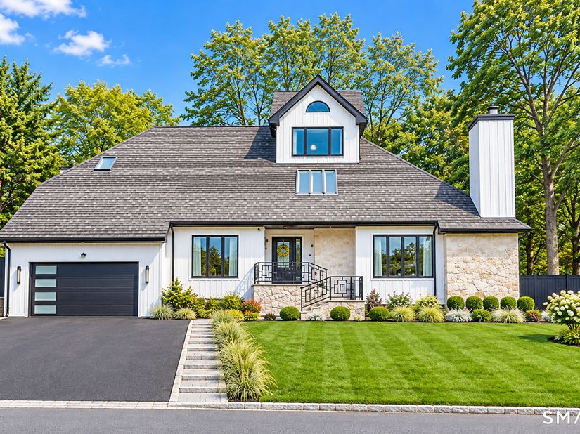 68 Revonah Circle, Stamford CT 06905