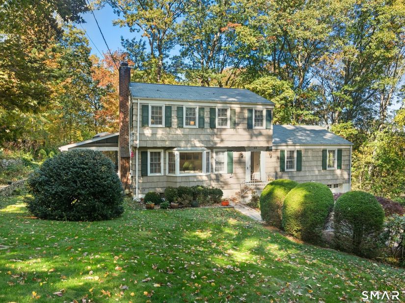 44 Oak Ledge Lane, Wilton CT 06897