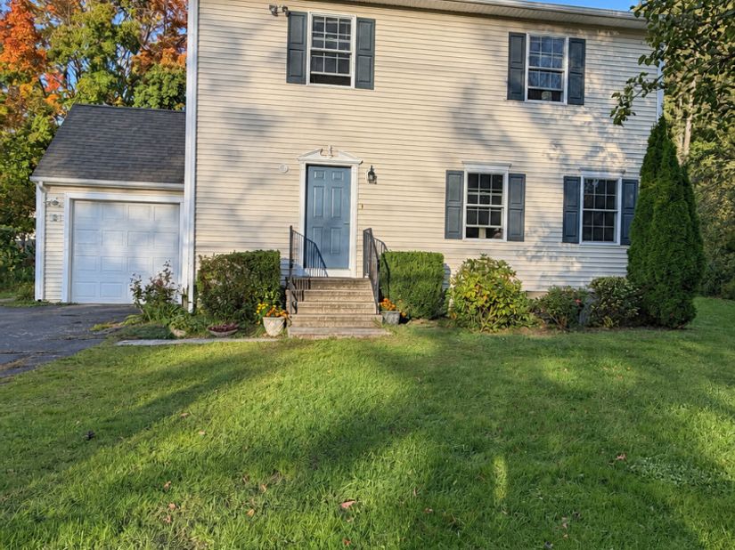 5 S Main Street, Newtown CT 06470