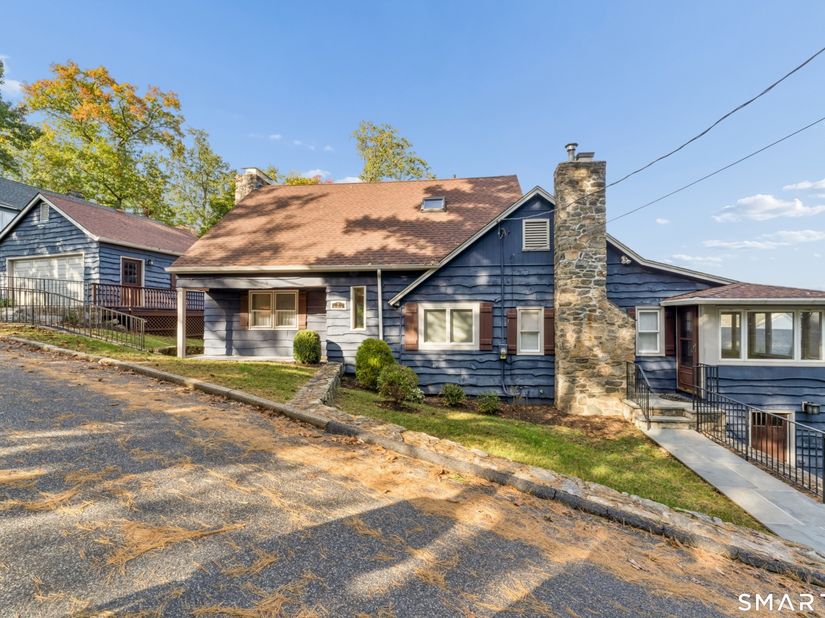 3 The Crest Way, Danbury CT 06811