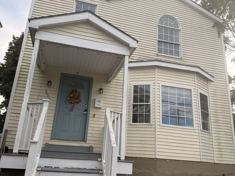 231 Orland Street, Bridgeport CT 06605