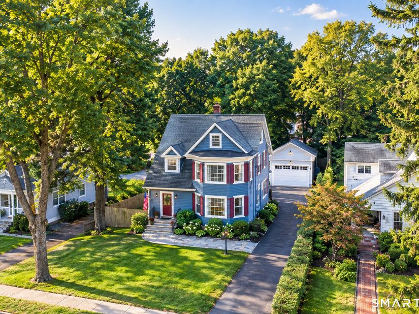 150 Holmes Avenue, Darien CT 06820