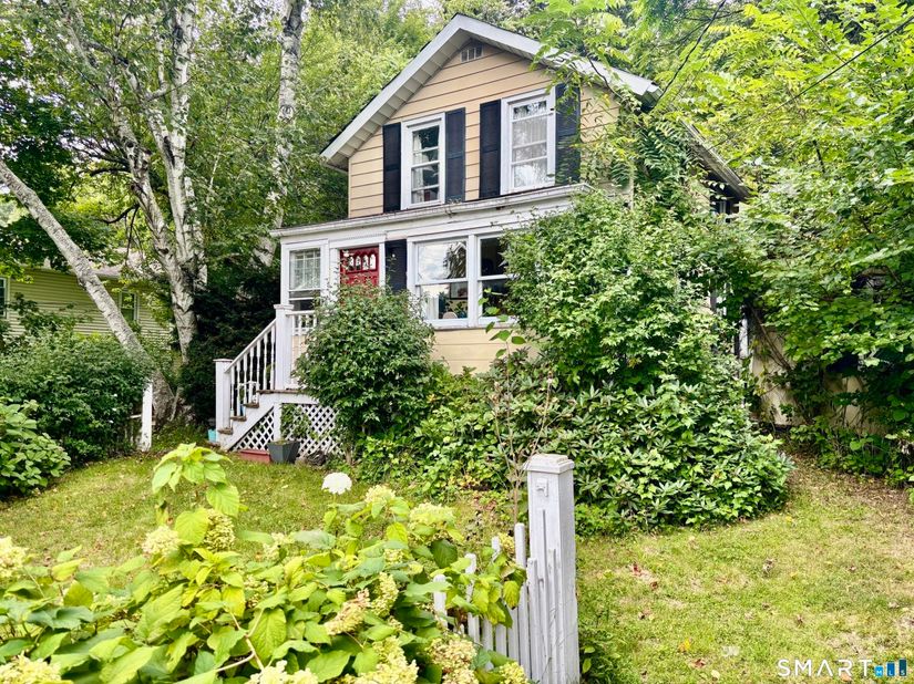 20 Hickok Avenue, Bethel CT 06801