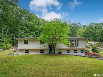 39 Bear Mountain Road