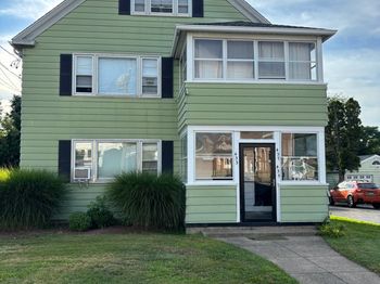 433 Thompson Street