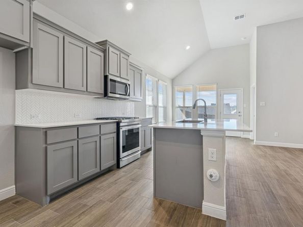 525  Big Horn Pass , Denton Texas 76210