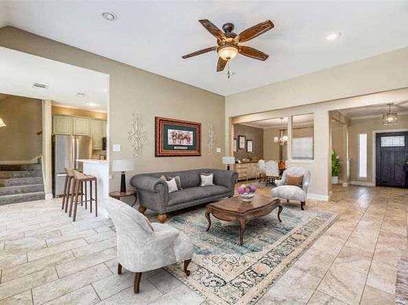 2404  Summer Court , Arlington Texas 76001