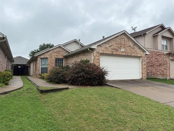 6437  Regina Drive , Fort Worth Texas 76131