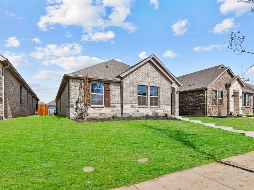 2537  Pikes Peak Way , Celina Texas 75009