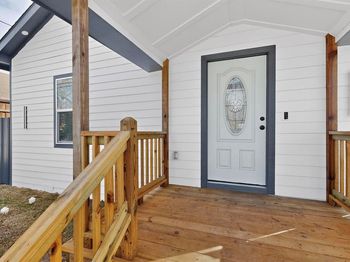 1502  Montague Avenue 