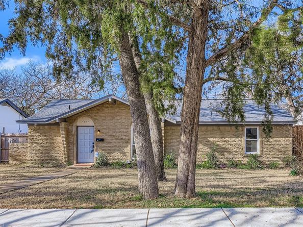 7407  Gayglen Drive , Dallas Texas 75217