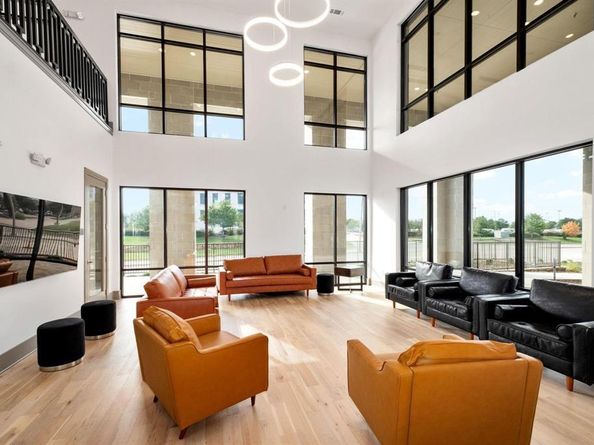 2700  Old Denton Road  3370, Carrollton Texas 75007