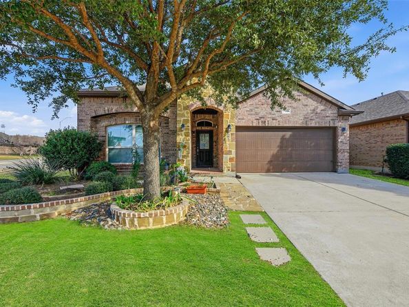 2701  Albatross Lane , Fort Worth Texas 76177