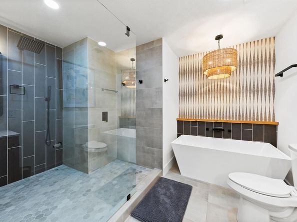 8426  Bocowood Drive , Dallas Texas 75228