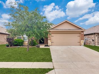 877  Darst Drive 