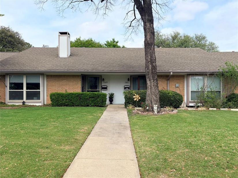 13611  Flagstone Lane , Dallas Texas 75240