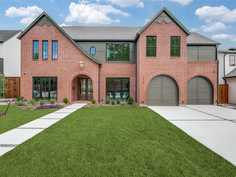 1618  Old Gate Lane , Dallas Texas 75218