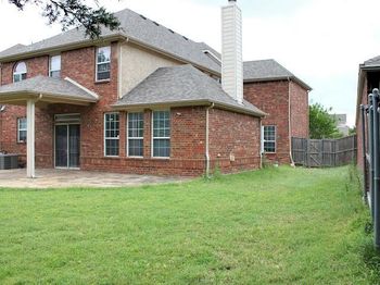 5996  Clearwater Drive 