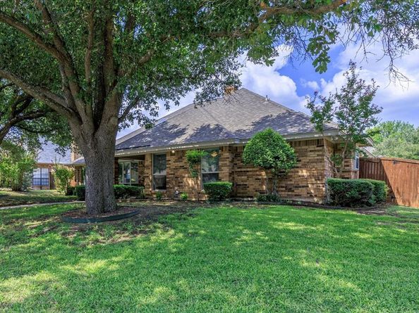 7324  Bramblewood Road , Fort Worth Texas 76133