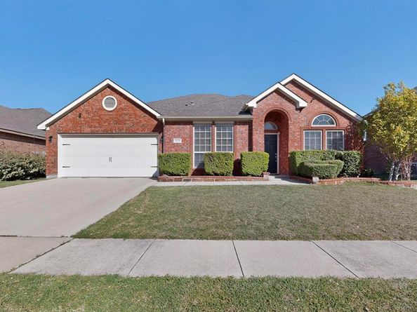 1605  Weeping Willow Lane , Arlington Texas 76002