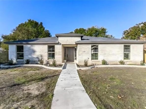 826  Bordner Drive , Lancaster Texas 75146