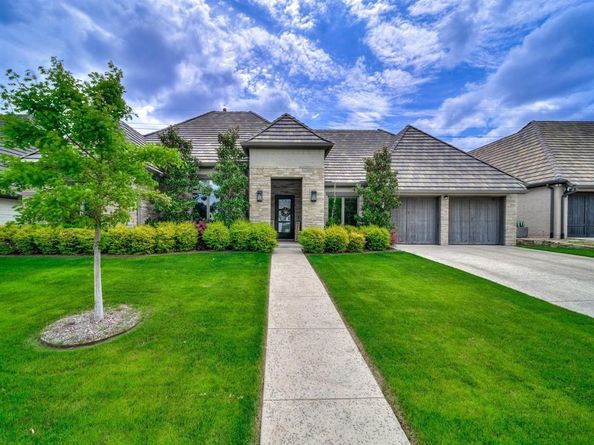 8505  Tierra Court , Benbrook Texas 76126