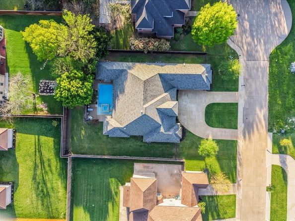 924  Joe Boy Court , DeSoto Texas 75115