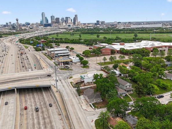 1023  Church Street , Dallas Texas 75203