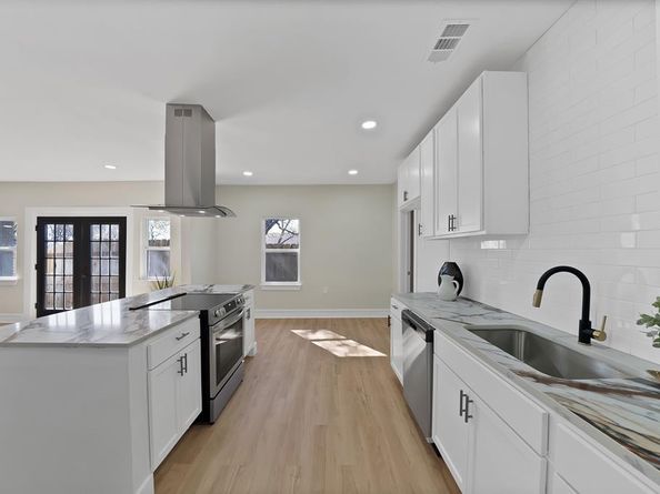 2803  Wilkinson Avenue , Fort Worth Texas 76103