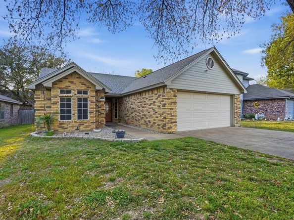6305  Longmont Trail , Fort Worth Texas 76179