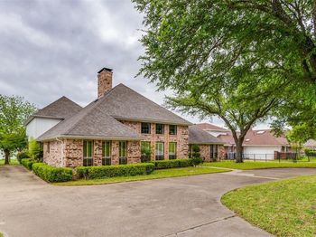 3306  Bluffview Drive 