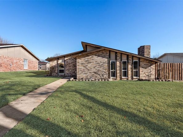 3422  Knoll Point Drive , Garland Texas 75043