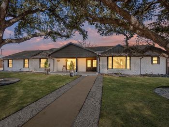 3851  Goodfellow Drive 