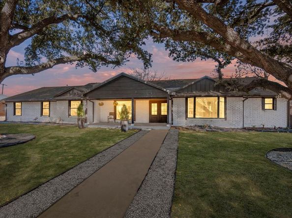 3851  Goodfellow Drive , Dallas Texas 75229