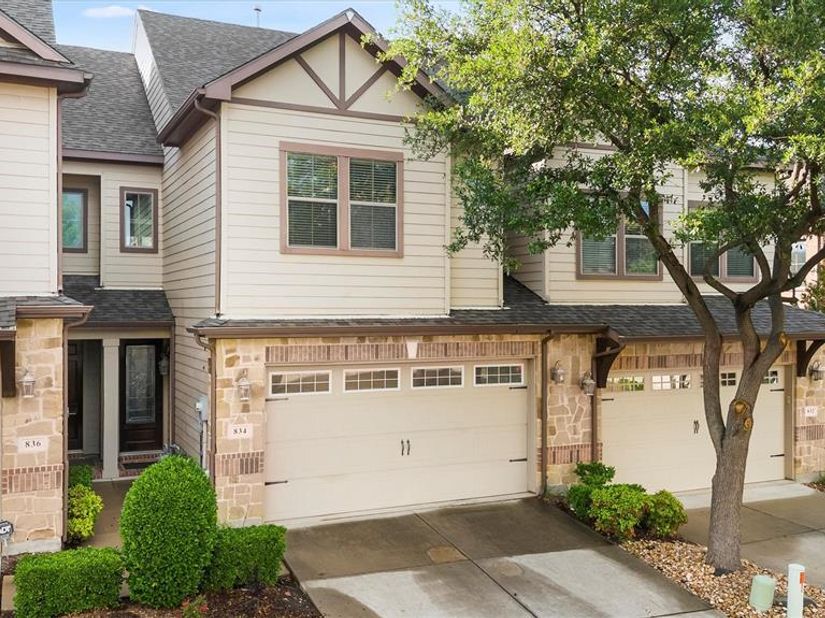 834  Apple Hill Drive , Allen Texas 75013