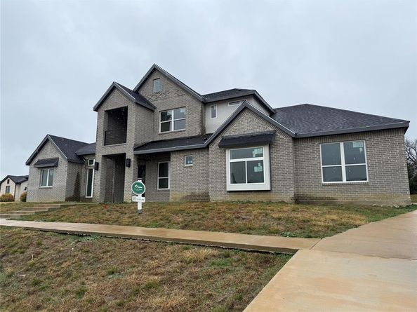 1108  Periwinkle Court , Grand Prairie Texas 75104