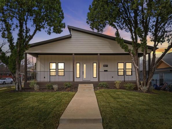 901  Elsbeth Street , Dallas Texas 75208