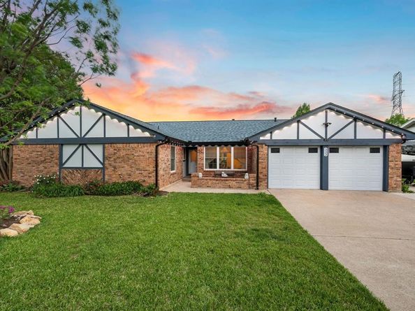 333  Mountainview Drive , Hurst Texas 76054