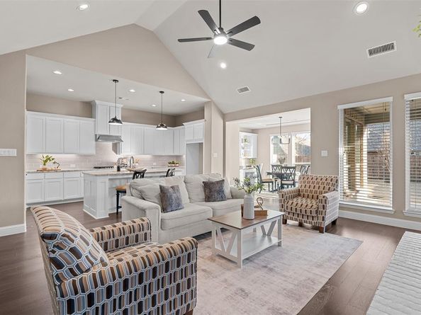 1415  Carnation Street , Celina Texas 75078