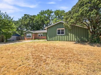 810  Arthur Drive 