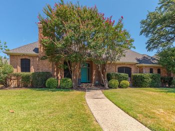 15607 Golden Creek