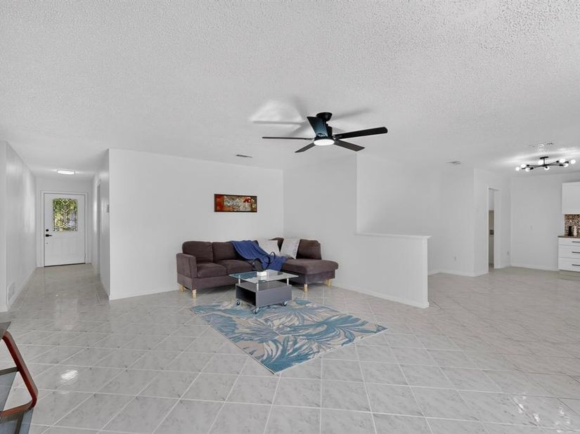 5451  Lubbock Avenue , Fort Worth Texas 76133