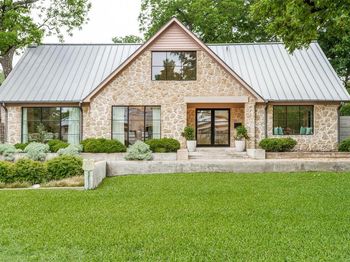 4325  Pomona Road 