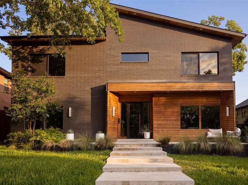 7115  Casa Loma Avenue , Dallas Texas 75214