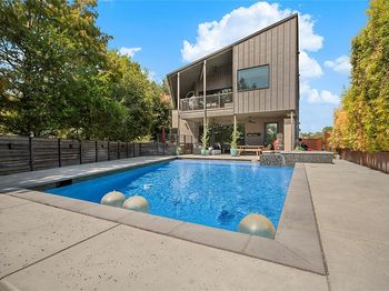 60  Vanguard Way 