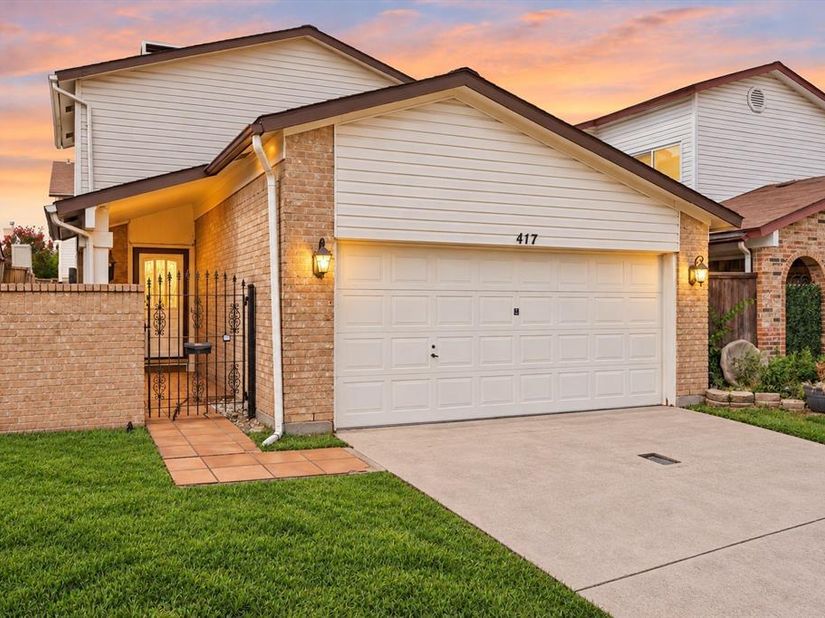 417  Santa Rosa Drive , Garland Texas 75043
