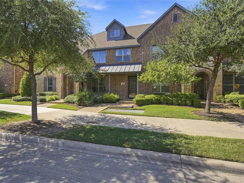 4270  Cascade Sky Drive , Arlington Texas 76005