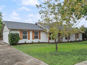 3431  Cloverdale Lane 