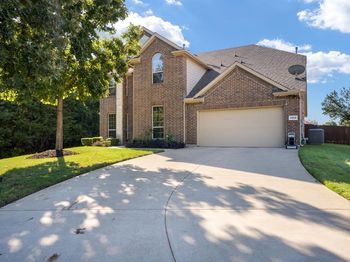 1300  Bellingham Circle 